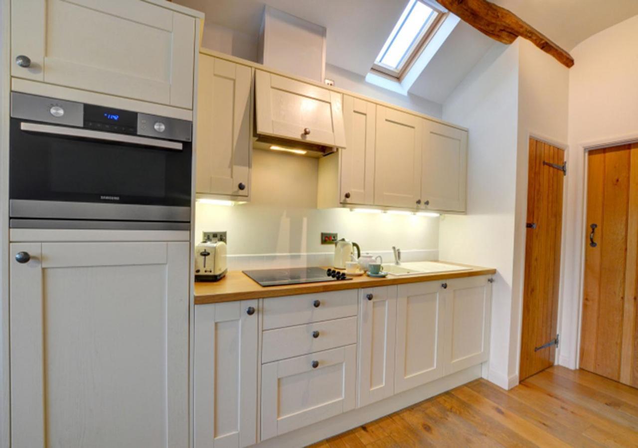 Smithy Cottage Berriew Luaran gambar
