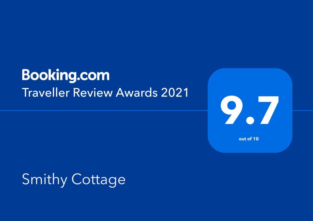 Smithy Cottage Berriew Luaran gambar